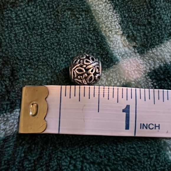 PANDORA Butterfly Charm - Picture 2 of 4